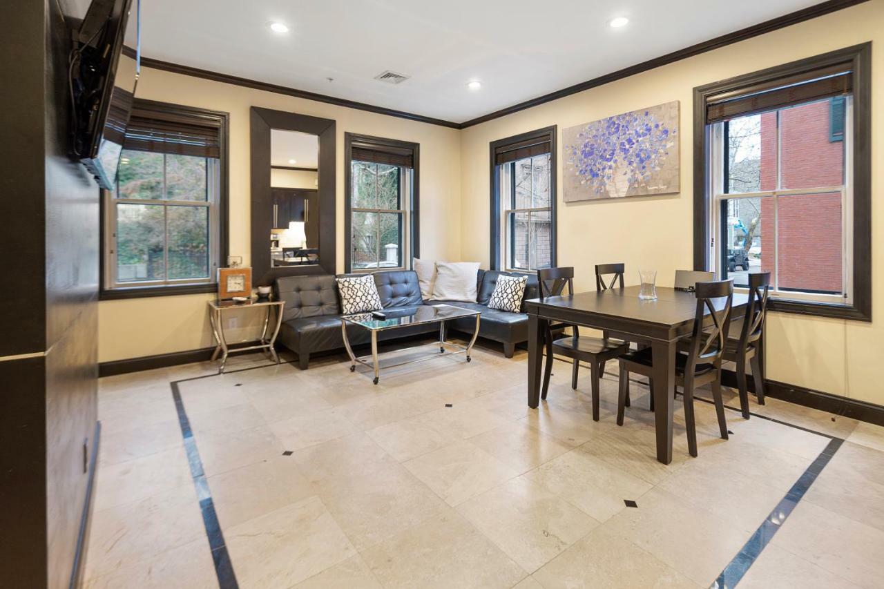 Ultra Lux Apartment Steps From Brown And Risd Провидънс Екстериор снимка